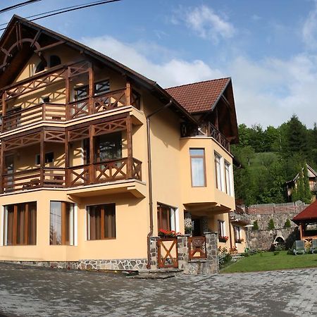 Pensiunea Amnesia Sovata Buitenkant foto