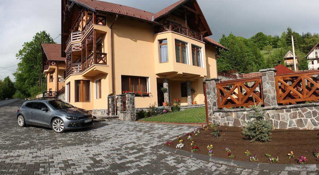 Pensiunea Amnesia Sovata Buitenkant foto